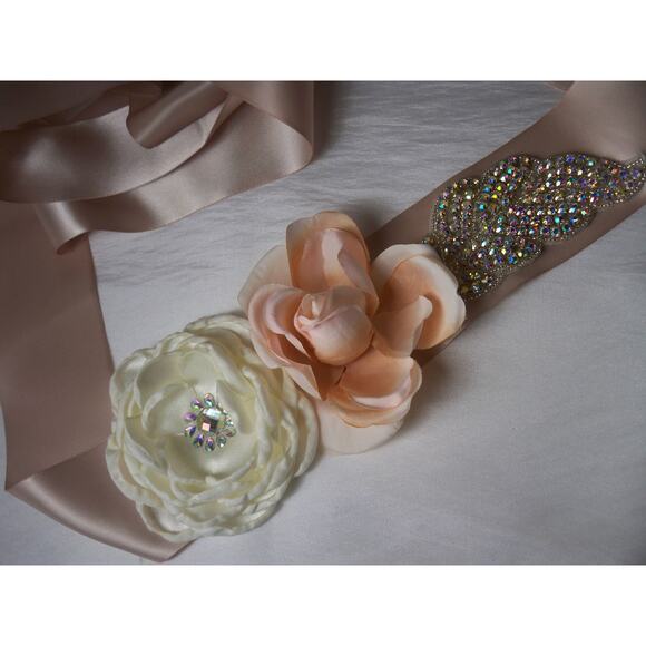 Blush AB Rhinestone Floral Appliqued Bridal Wedding MOB Prom Party Formal Belt - Picture 6 of 6